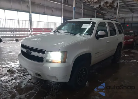 2009 Chevrolet Tahoe Lt2 z USA, uszkodzony, nr VIN 1GNEC233X9R302233